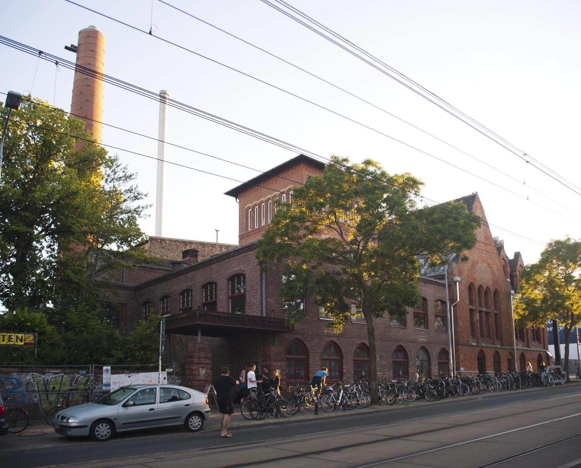 Subraum Hostel Rostock Exterior photo